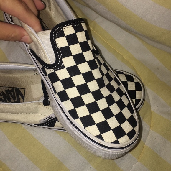 converse checkered vans